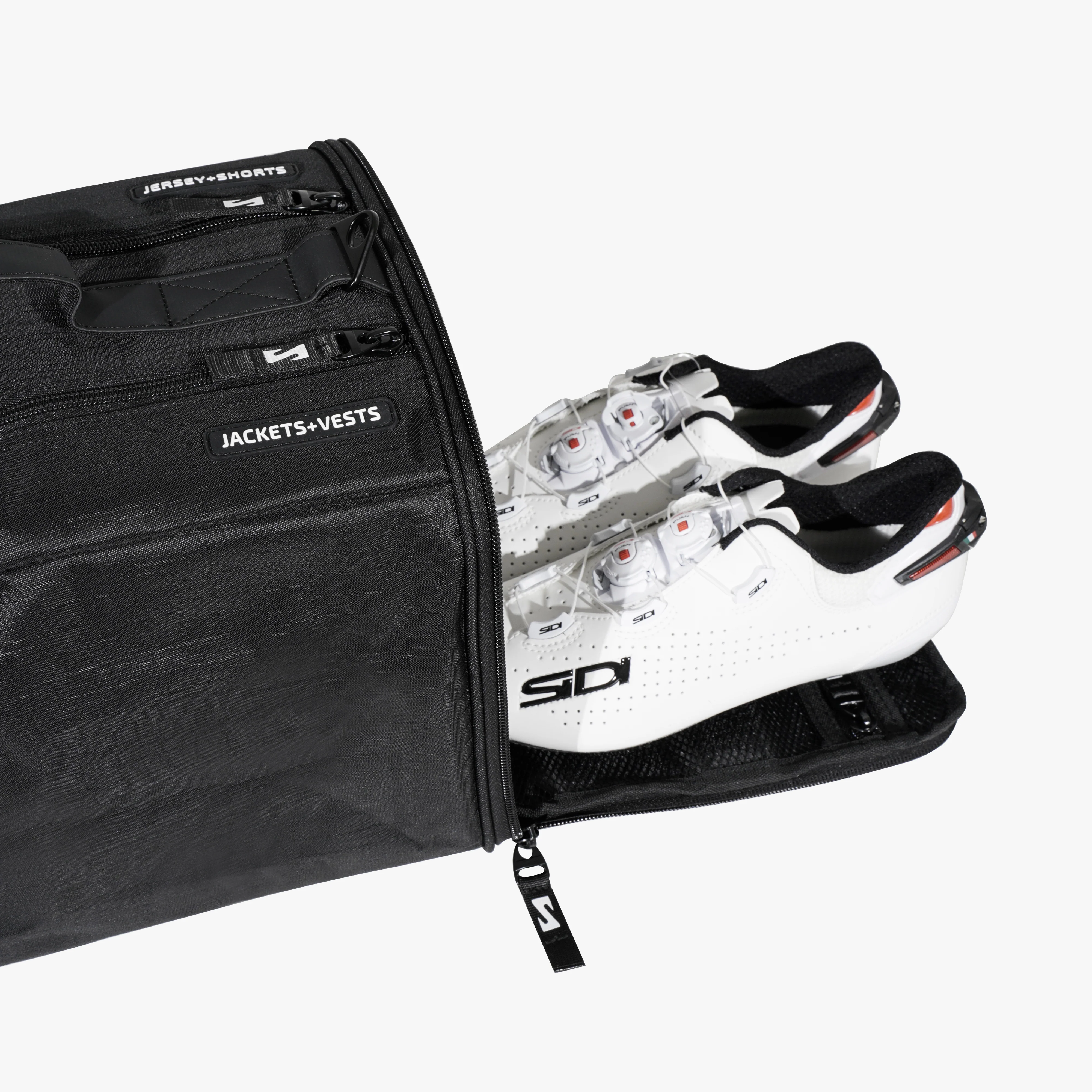 ESSENTIALS CYCLING KIT RACE DAY RAIN BAG - Image 5